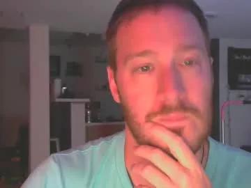 reddawg14 from Chaturbate