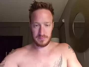 reddawg14 from Chaturbate