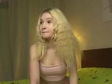 risingdawnn from Chaturbate