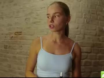 roxxxie_reid from Chaturbate