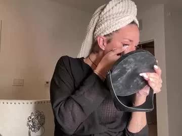 rueevo from Chaturbate