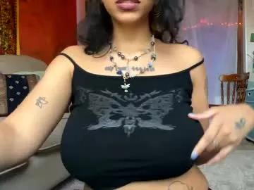 sapphire_honest from Chaturbate