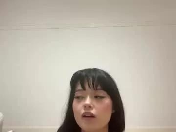 sarah_heart_aus from Chaturbate