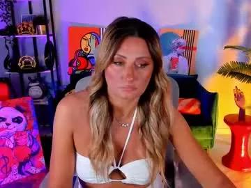 sarahholly from Chaturbate