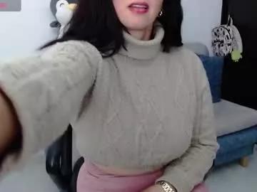 sarahott_1 from Chaturbate