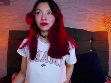 sarasaenz__ from Chaturbate