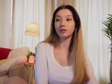sarasuo from Chaturbate