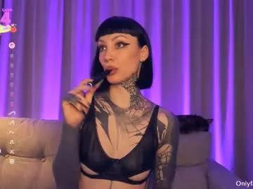 sashaaalovee from Chaturbate