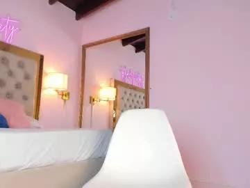 savannah_williams from Chaturbate