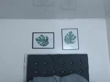 selena_hotmilf from Chaturbate is Freechat