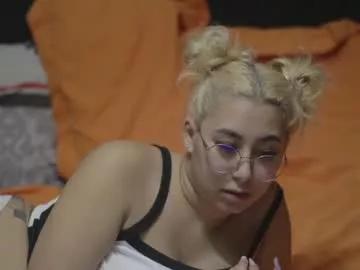 Selly__madelline from Chaturbate