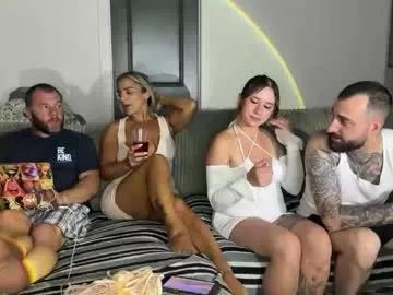 Sexybeachmom from Chaturbate