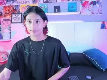 sheepyboyx from Chaturbate