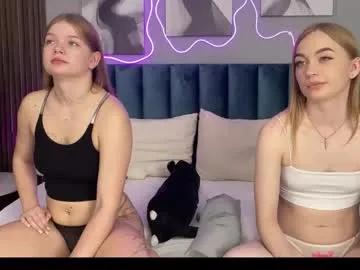 Snusy from Chaturbate