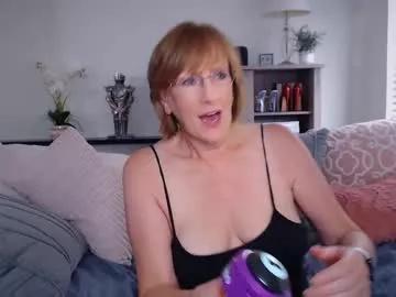 summerknightzzz from Chaturbate