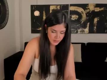 sunnyrivers_ from Chaturbate