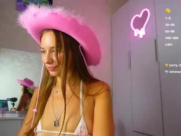 sweet__kitty__11 from Chaturbate
