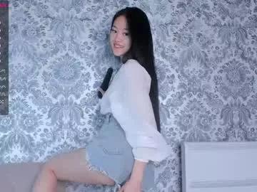 sweet_is_kim from Chaturbate