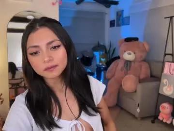 sweet_littleee from Chaturbate