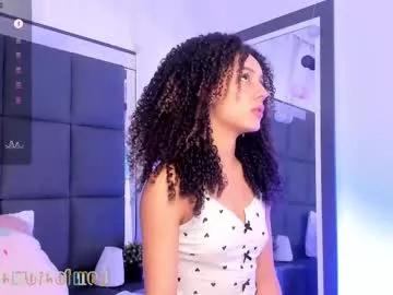 sweetcurly1 from Chaturbate