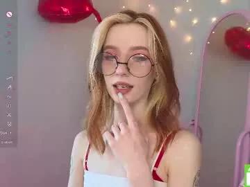 sweetuniporn from Chaturbate