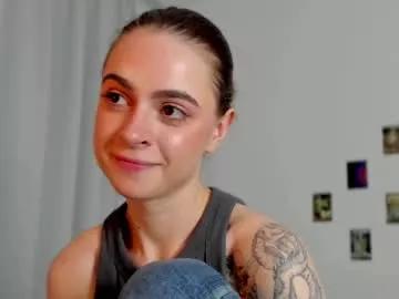 tiffany_loong from Chaturbate