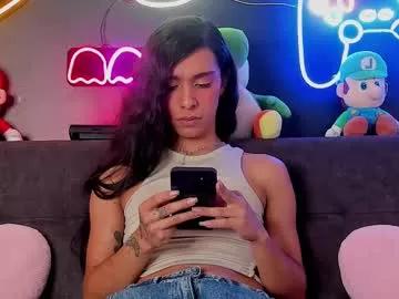 tiffvalentinee_ from Chaturbate