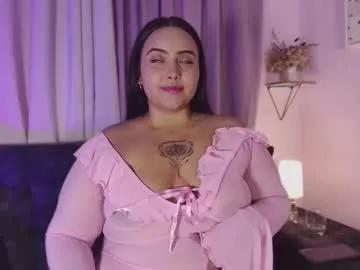 Tinacurv from Chaturbate