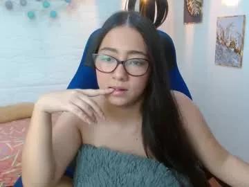 tinisweet from Chaturbate