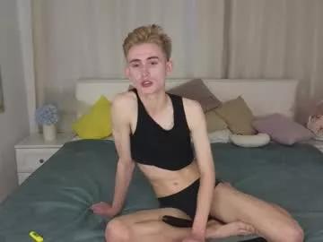 tommy18xxx from Chaturbate
