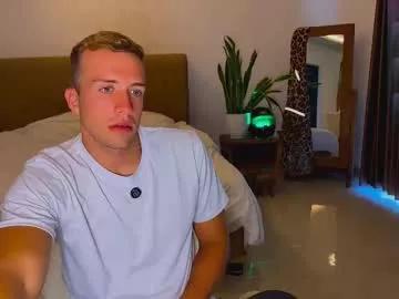 tommy_cumfinger from Chaturbate
