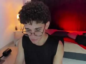 tommy_tucker10 from Chaturbate