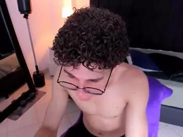 tommy_tucker10 from Chaturbate