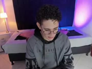 tommy_tucker10 from Chaturbate