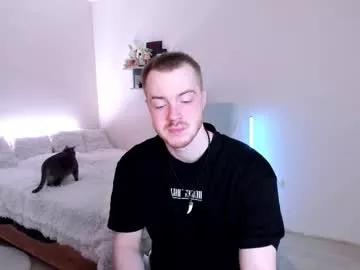 toohornyserj from Chaturbate