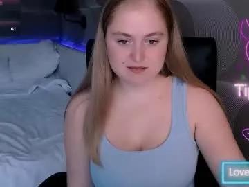Tori_blond from Chaturbate
