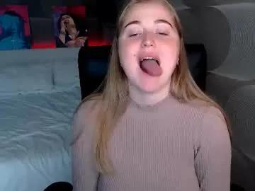 Tori_blond from Chaturbate