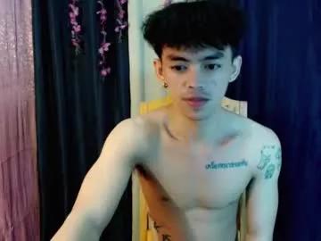 urhunky_boy from Chaturbate