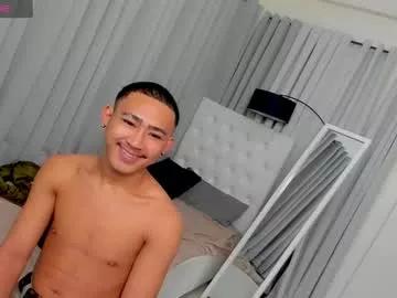 urxxxhotandie from Chaturbate