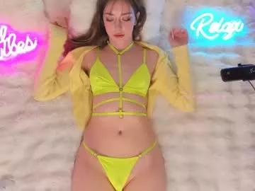 uwuxo from Chaturbate