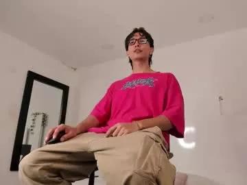 uzagii__ from Chaturbate is Freechat