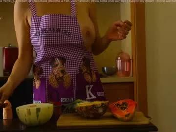 velvet_daydream from Chaturbate