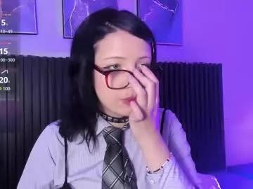 velvet_fangs222 from Chaturbate