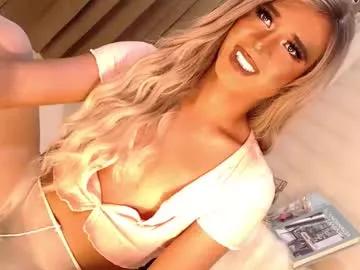 velvet_fux from Chaturbate