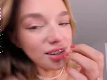 virrginchloee from Chaturbate
