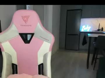 wowlovie666 from Chaturbate