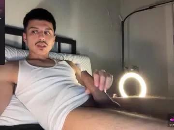 xmomentumx from Chaturbate