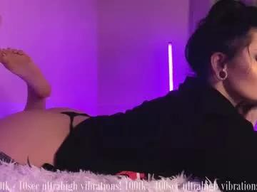 xxtina_ from Chaturbate