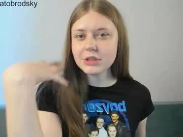 yamatobrodsky1 from Chaturbate
