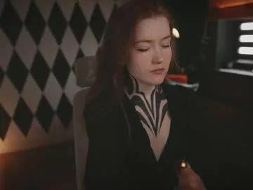 ynnenbrynn from Chaturbate